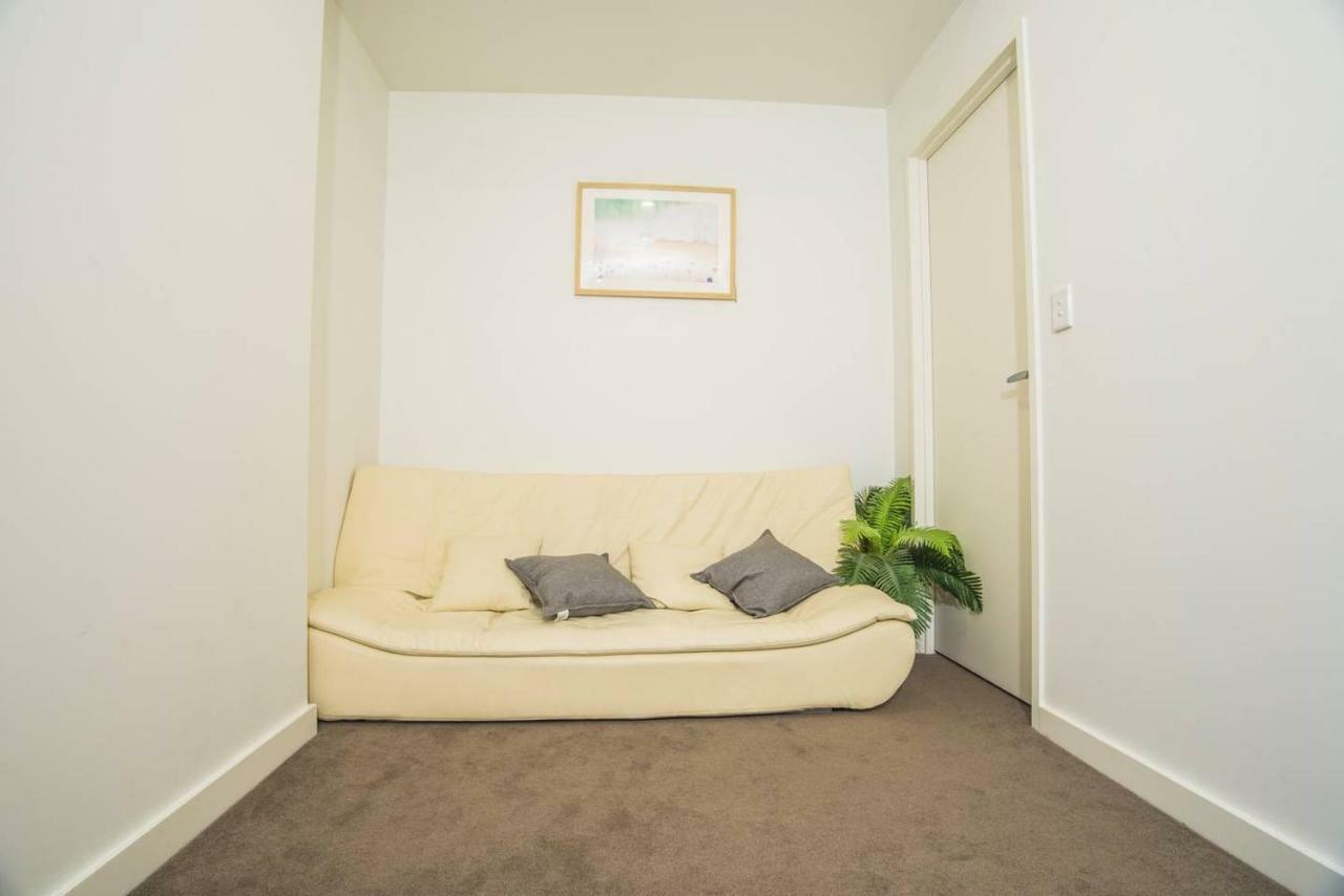 Cozy One Bed APT Closes To Airport In Arncliffe Sydney Zewnętrze zdjęcie